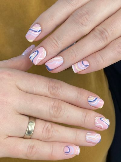 дизайн, глянцевый, абстракция, нюд, полоски, линии, разные цвета, розовый бледный, голубой, белый, синий, желтый