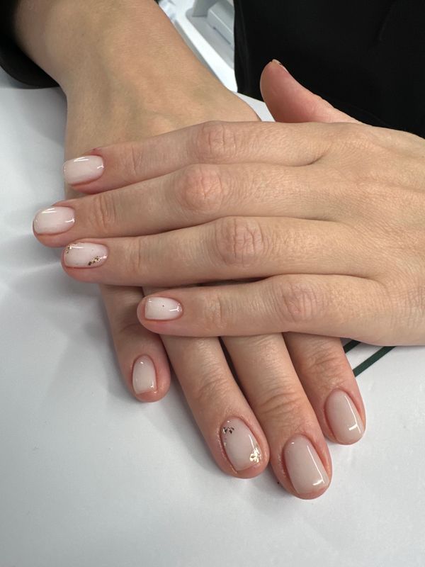 Маникюр, порезы, молочная база, глянцевый, дизайн, фольга, абстракция