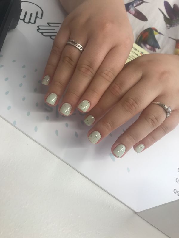 Маникюр, серый, на каждый день, глянцевый, перепелиное яйцо, топ