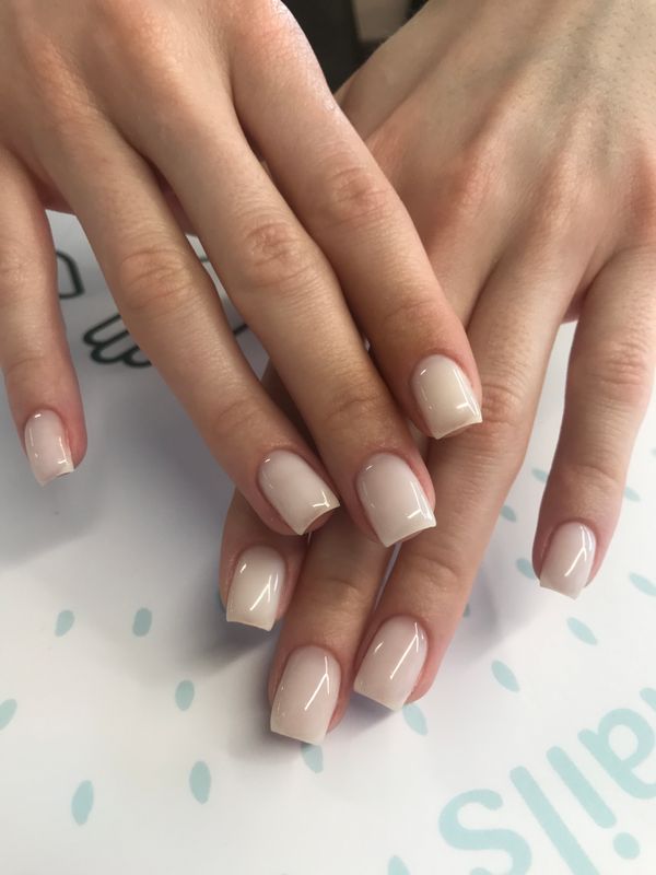 Маникюр, молочный, на каждый день, глянцевый, нюд, однотон