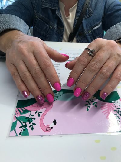 Маникюр, глянцевый, шиммер, розовый, фиолетовый, комбинированный