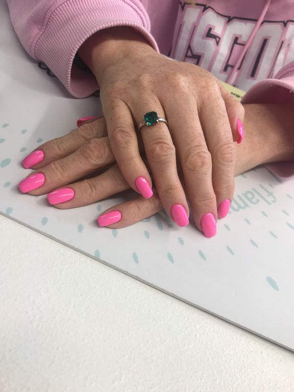 Маникюр, розовый, глянцевый, однотон, на каждый день