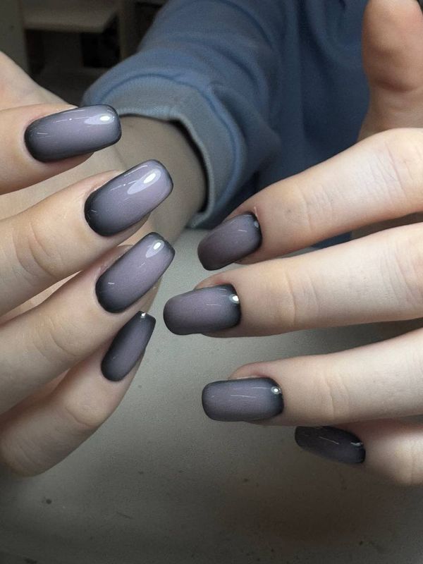 глянцевый, серый, однотон, Маникюр, на каждый день, дизайн с обводкой, нежный