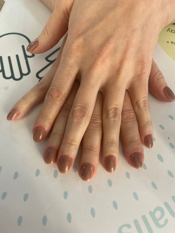 Маникюр, бежевый, глянцевый, нюд, однотон