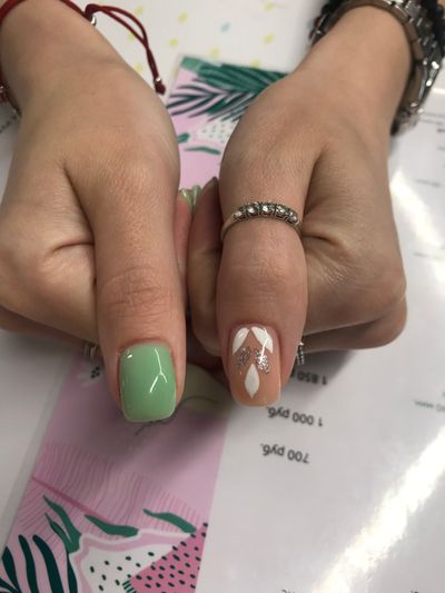 Маникюр, дизайн, глянцевый, веточка, блестки, оливковый, бежевый, комбинированный, белый, серебро