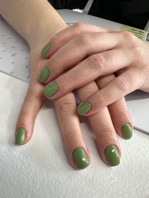 Маникюр, разная длинна, мята, глянцевый, однотон