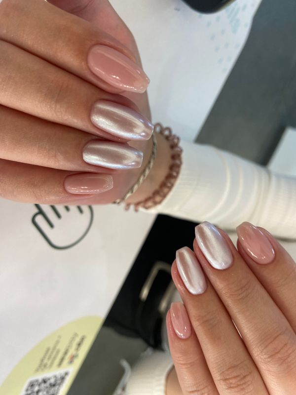 Маникюр, розовый, комбинированный, на каждый день, глянцевый, втирка, дизайн