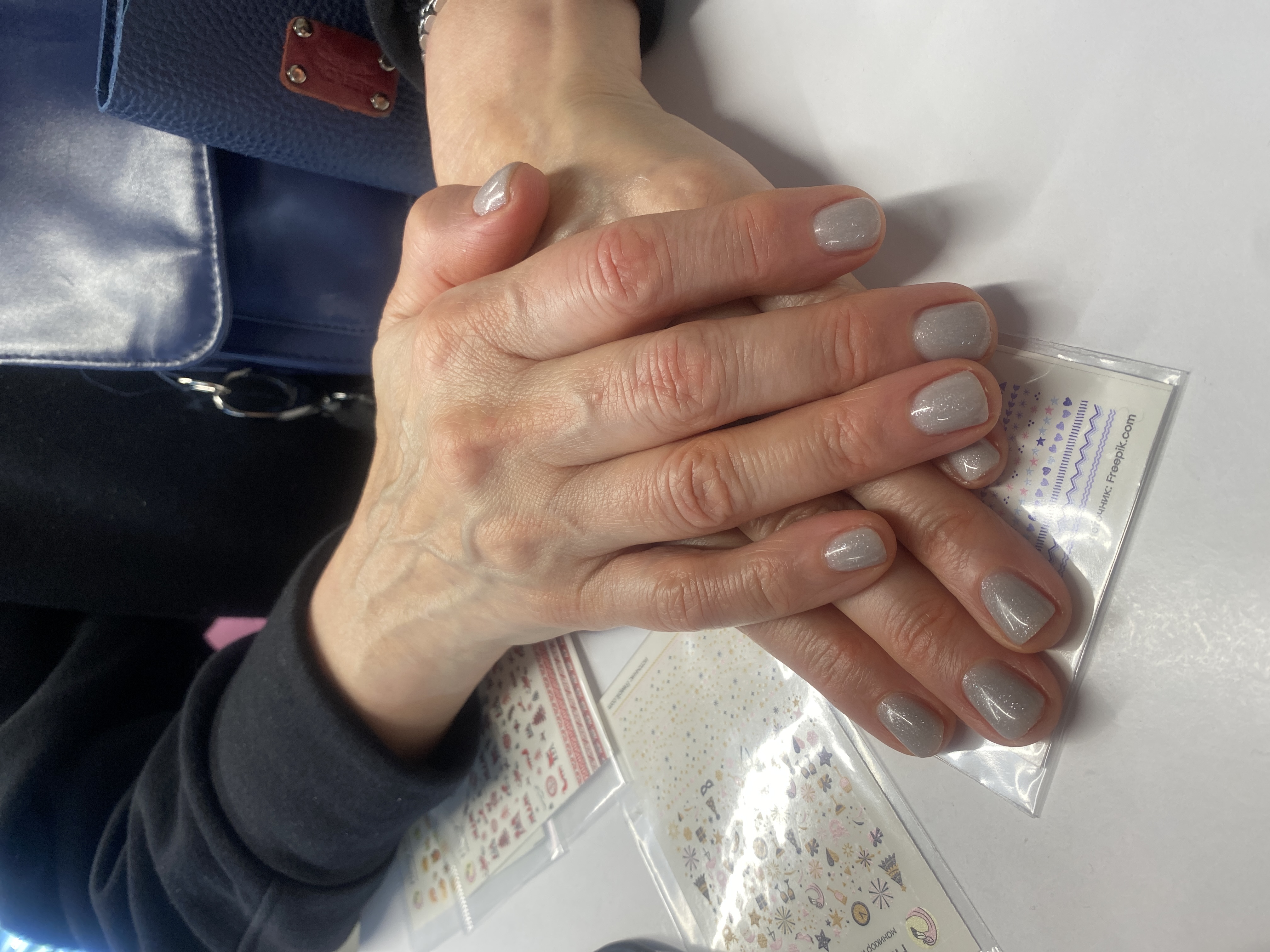 лак с блестками, Маникюр, однотон, серый, на каждый день