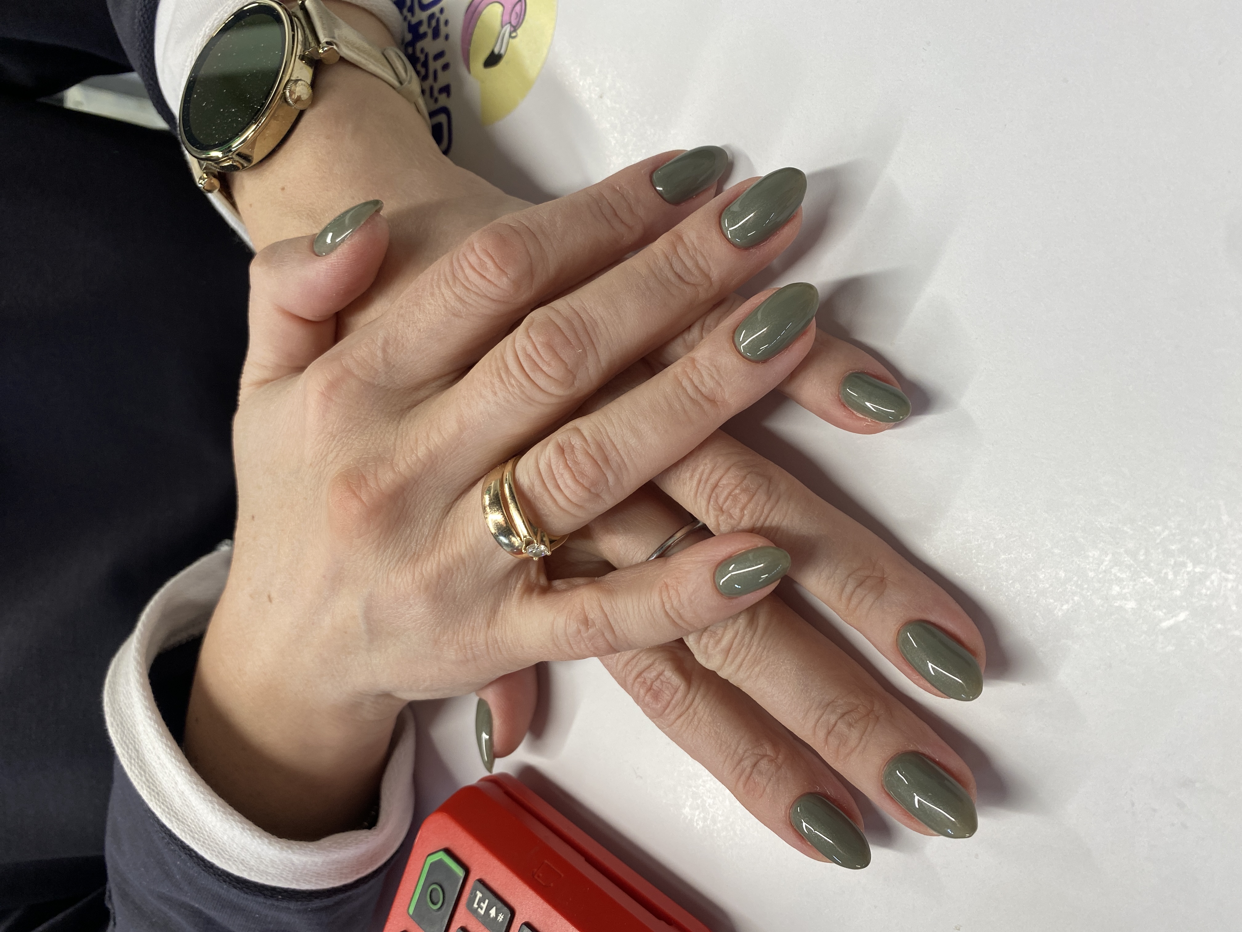 Маникюр, однотон, на каждый день, оливковый