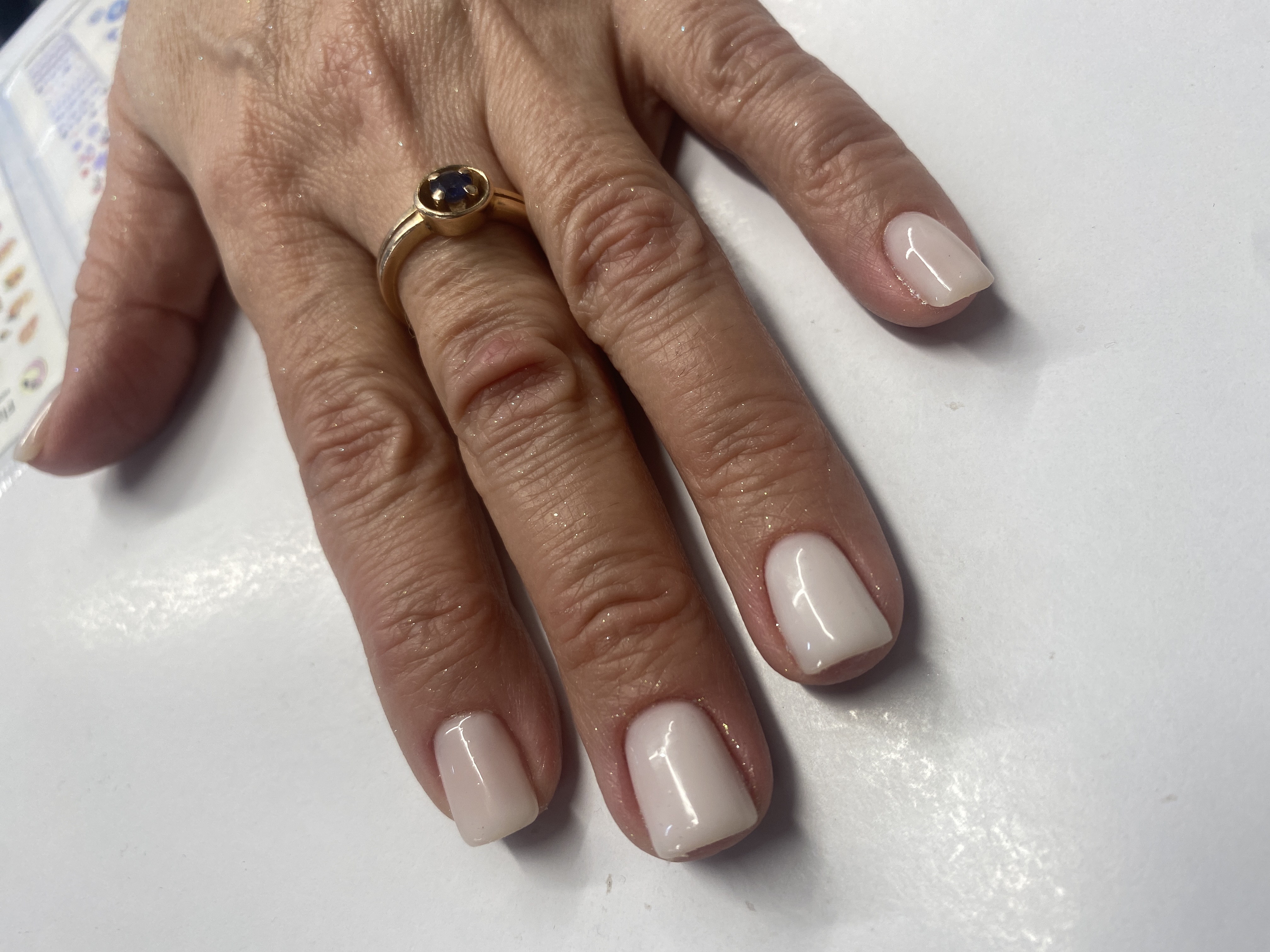 Маникюр, молочный, на каждый день, однотон