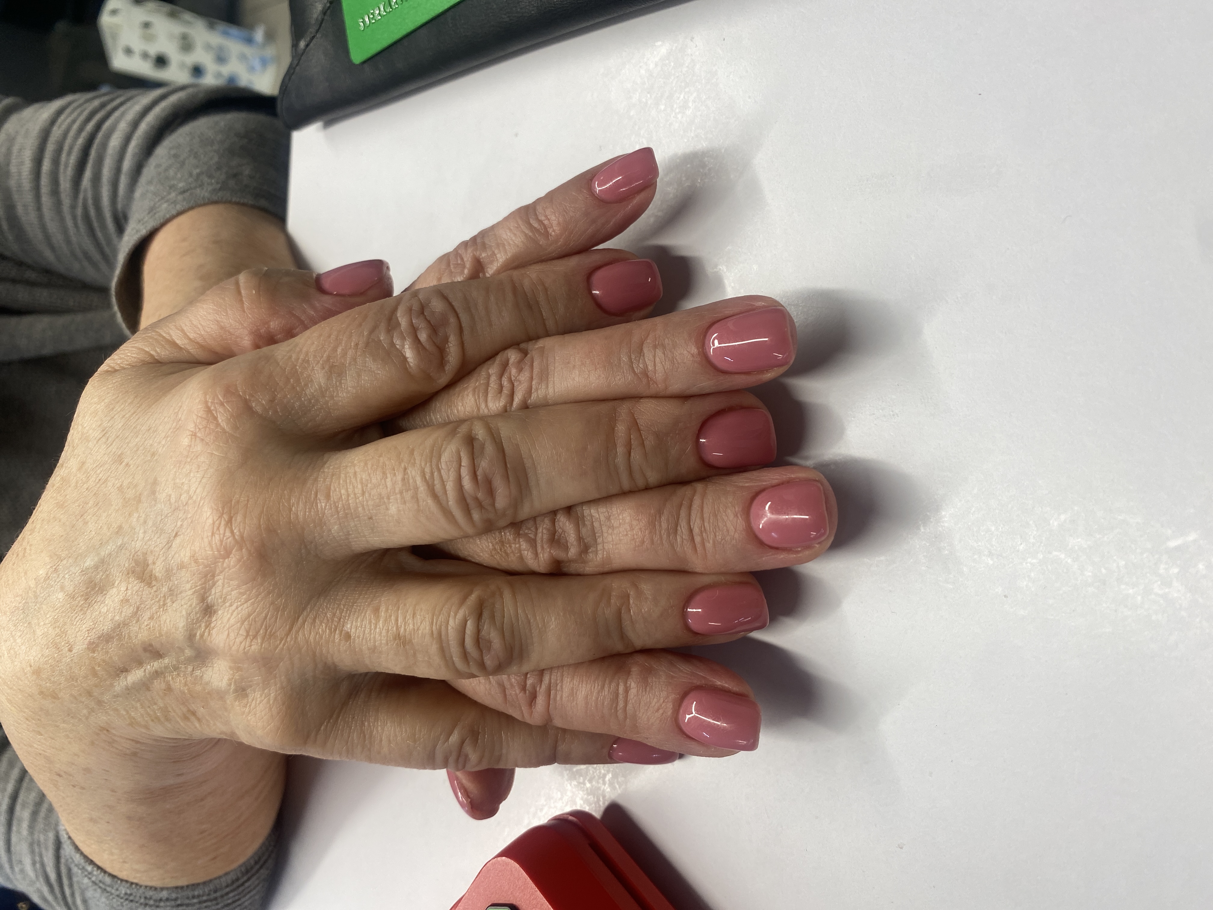 Маникюр, однотон, нюд, на каждый день, сиреневый