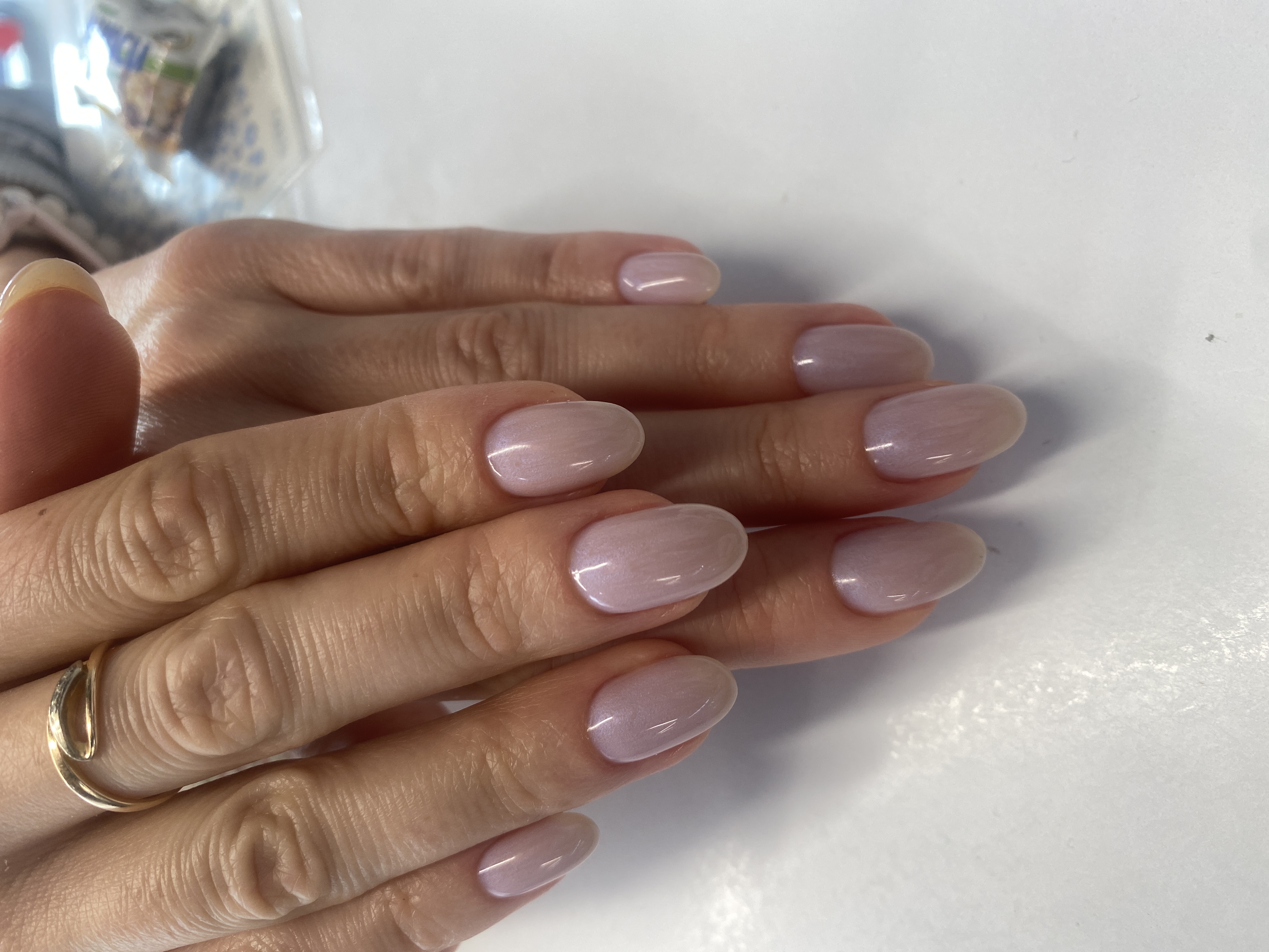 лак с блестками, Маникюр, на каждый день, однотон, перламутр, нежный