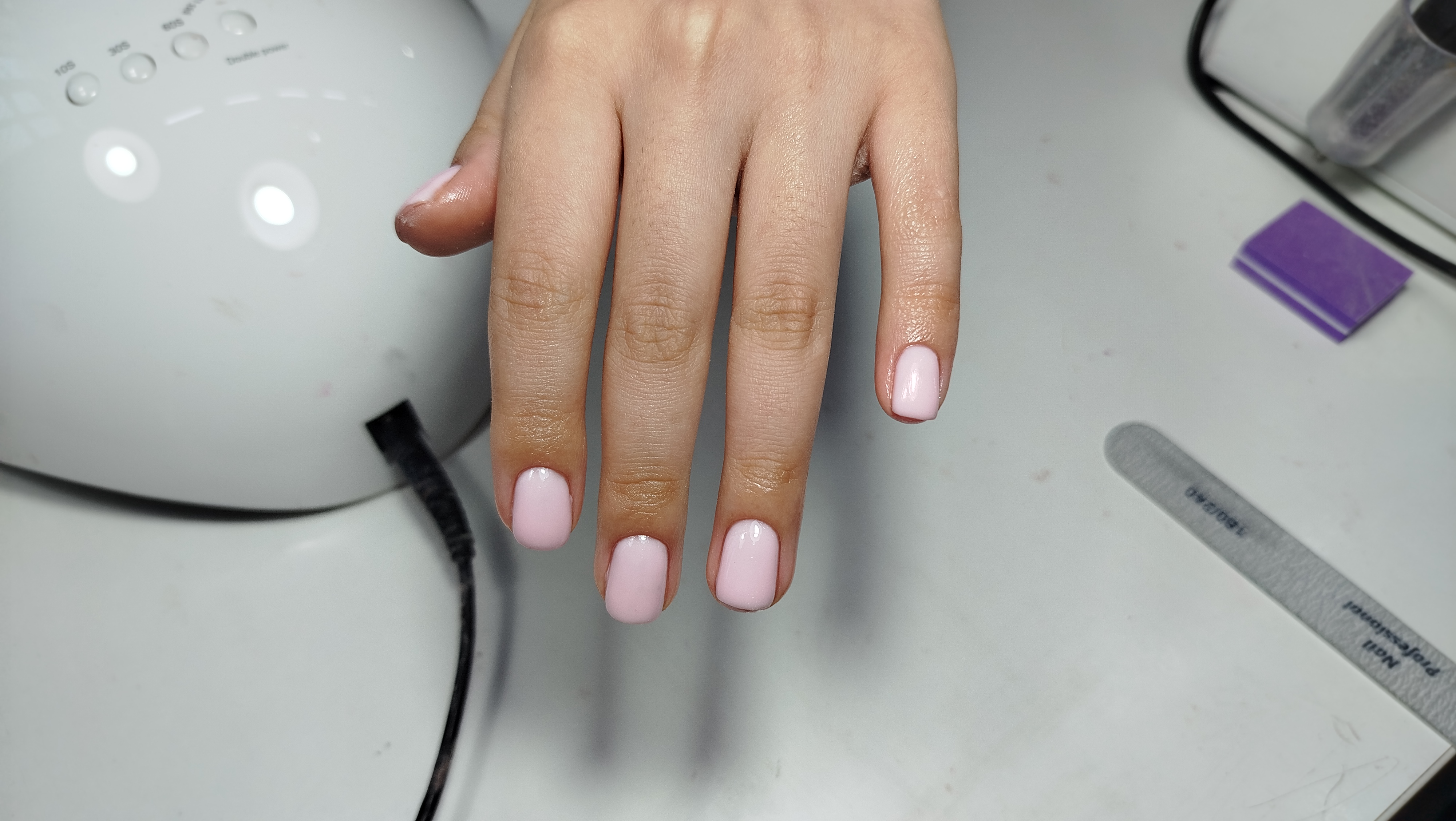 на каждый день, однотон, белый, Маникюр, нюд