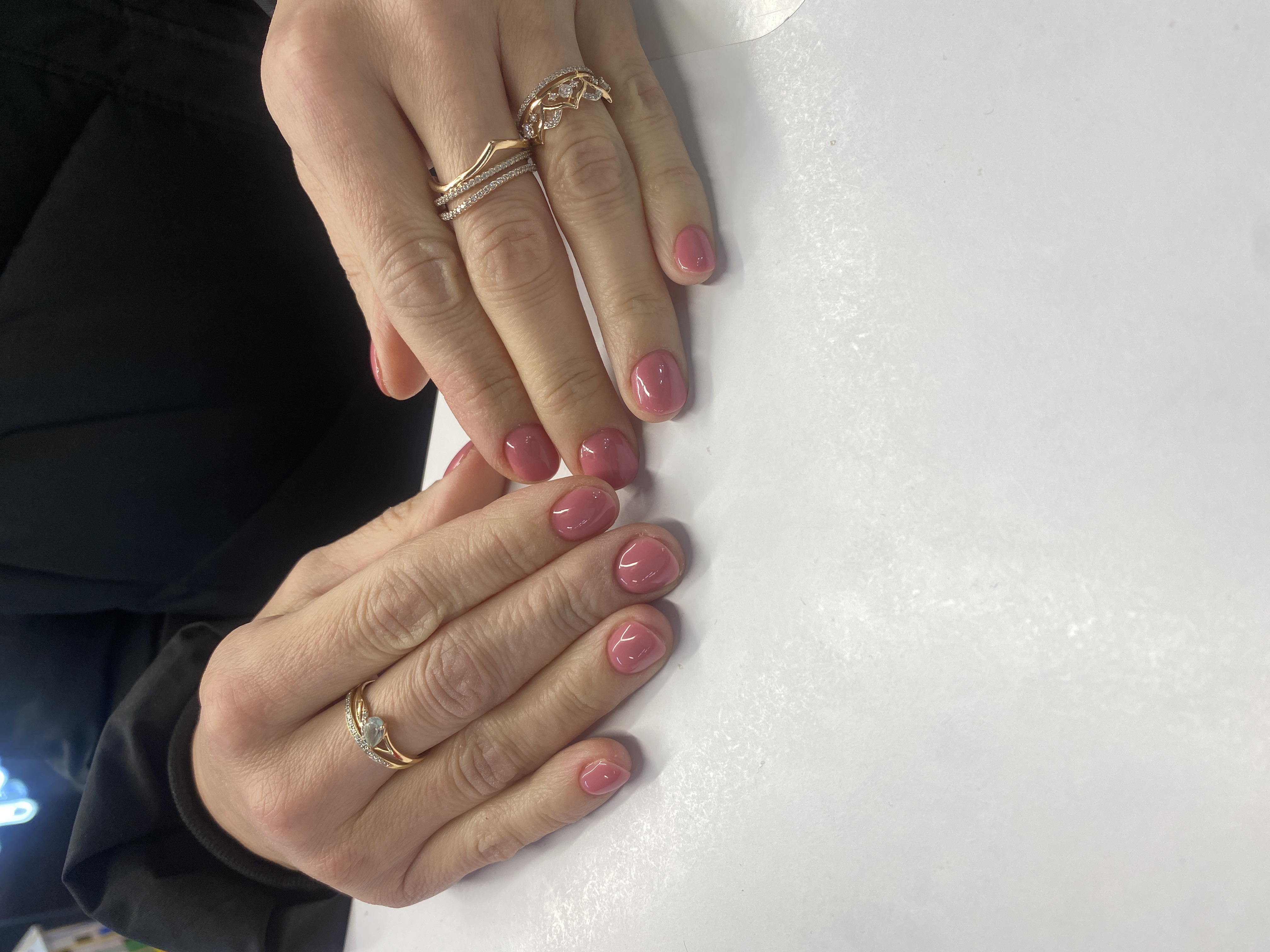 Маникюр, нюд, однотон, брусника, на каждый день