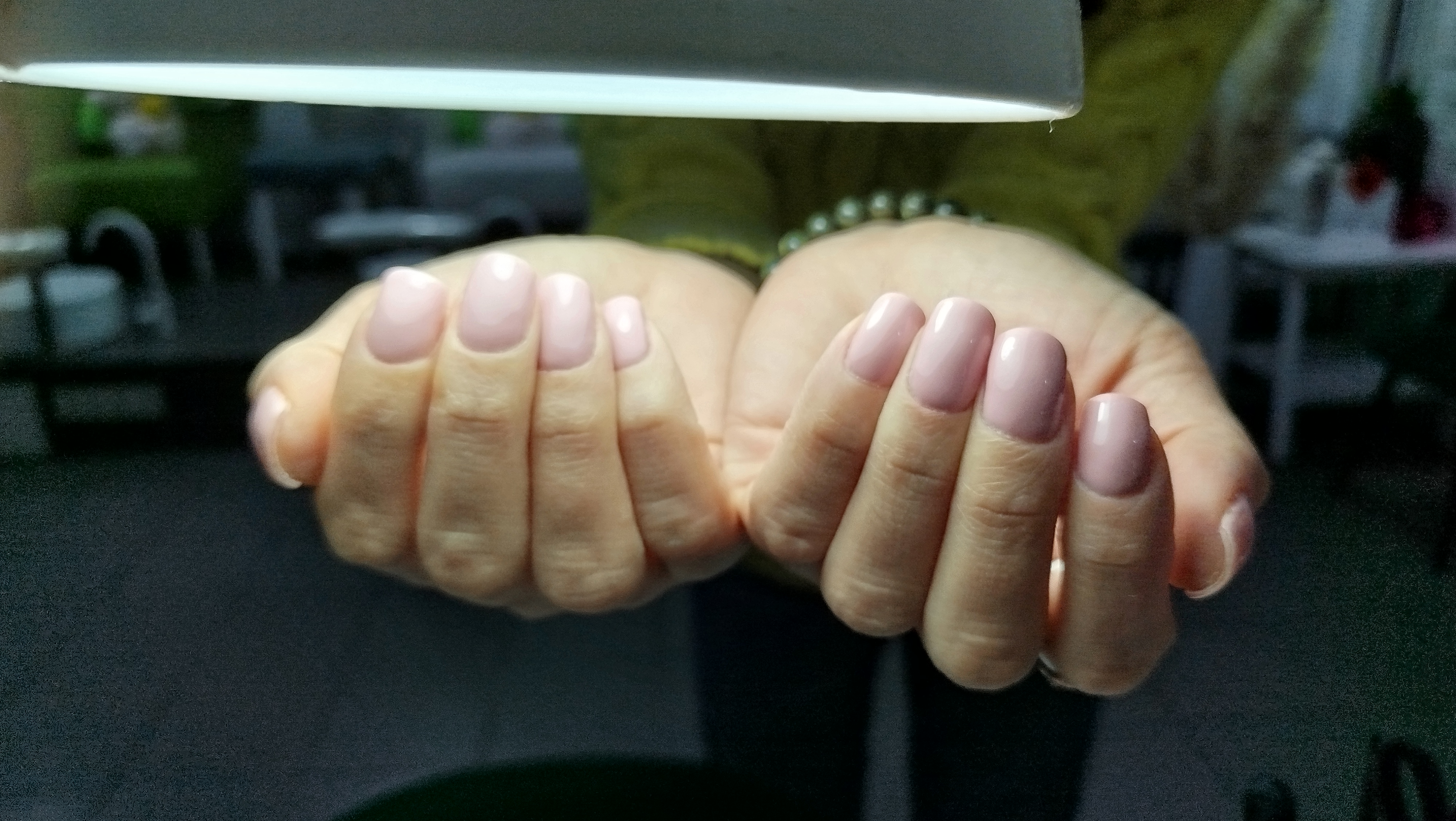 Маникюр, однотон, сиреневый, на каждый день