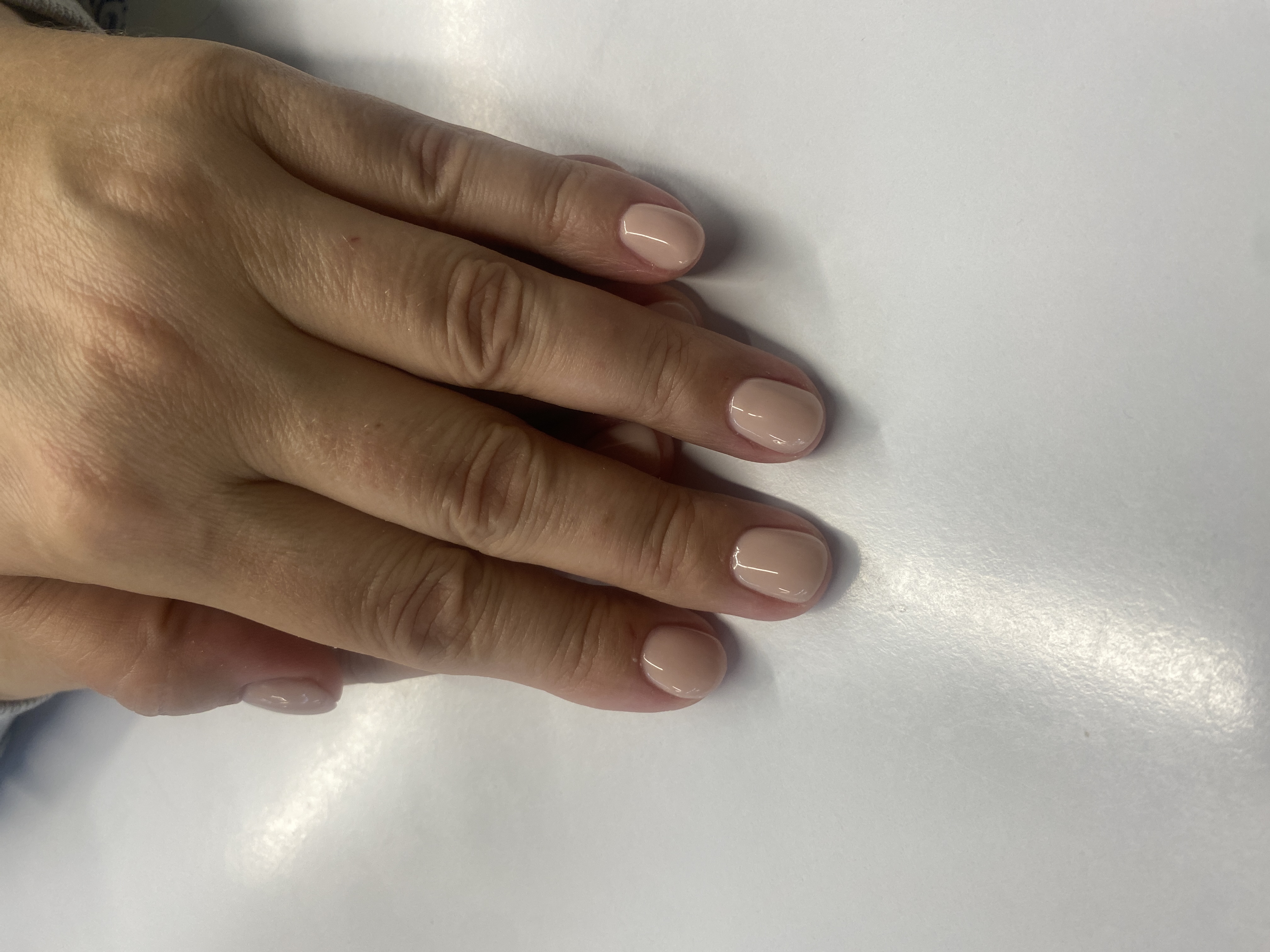 Маникюр, платина, на каждый день, однотон, нюд