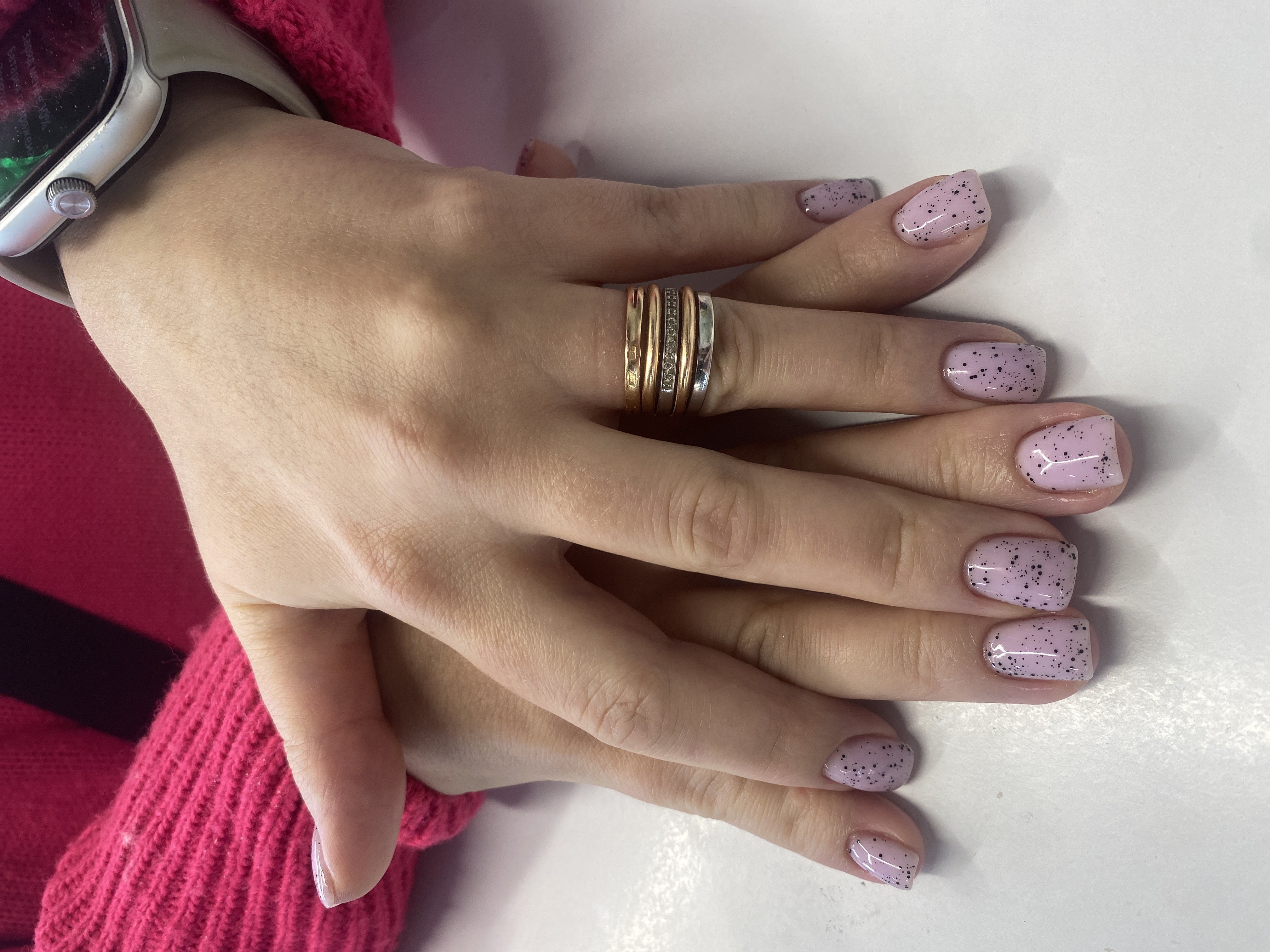 топ в крапинку, Маникюр, молочный, на каждый день