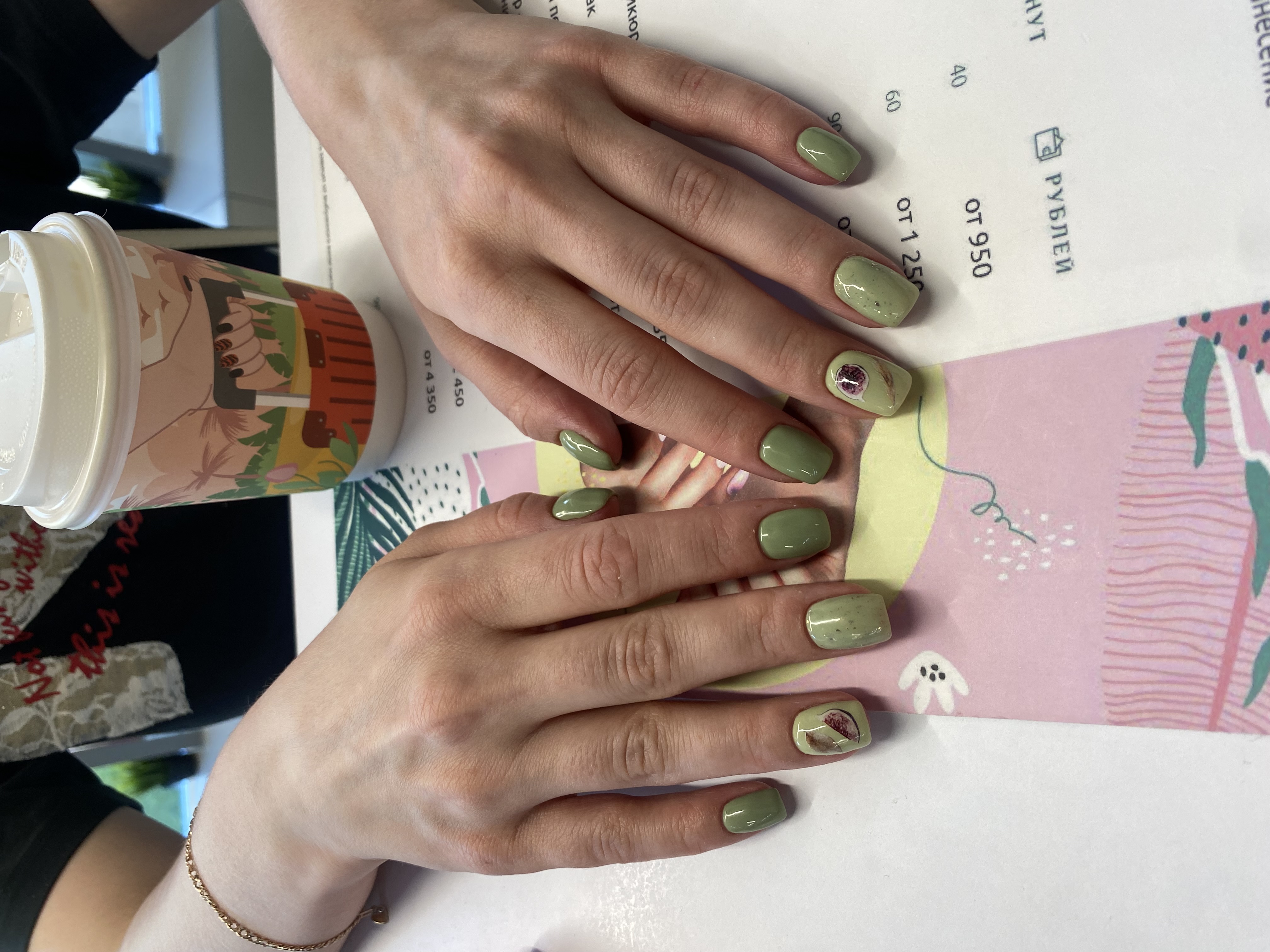 Маникюр, дизайн, наклейка, нюд, оливковый, на каждый день