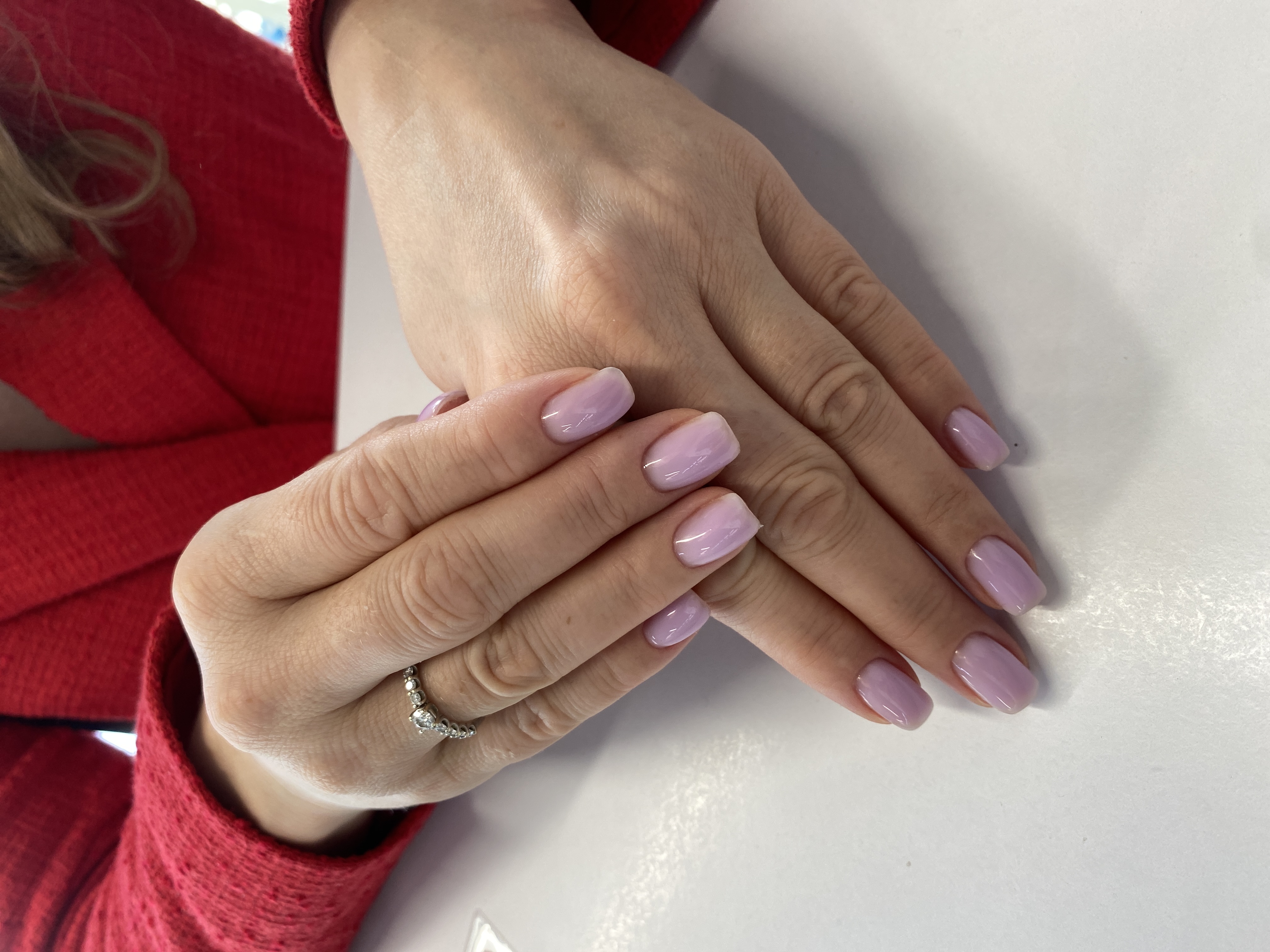 нежный, однотон, лак с блестками, перламутр, на каждый день, Маникюр