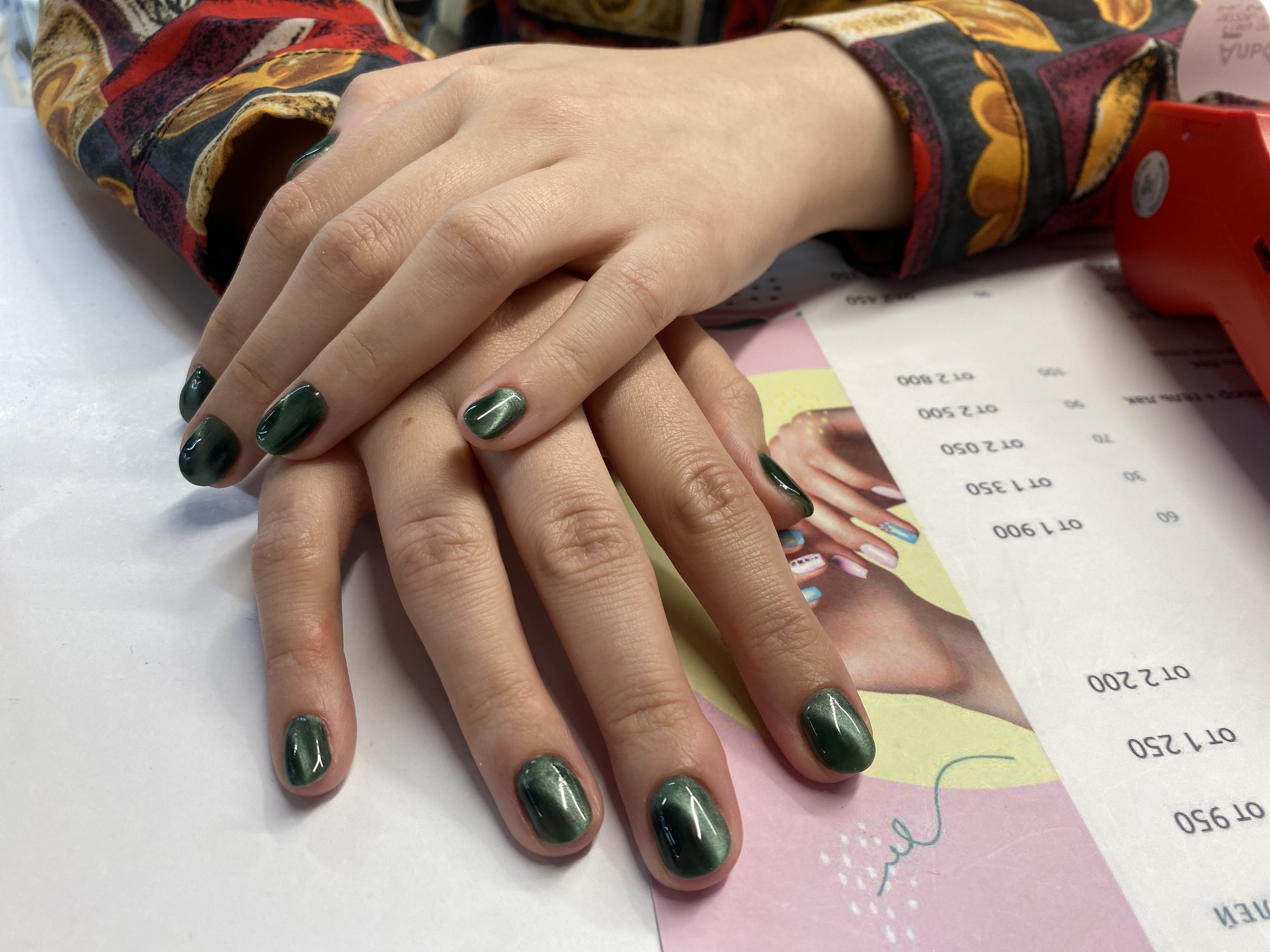 изумруд, Маникюр, кошачий глаз, нежный