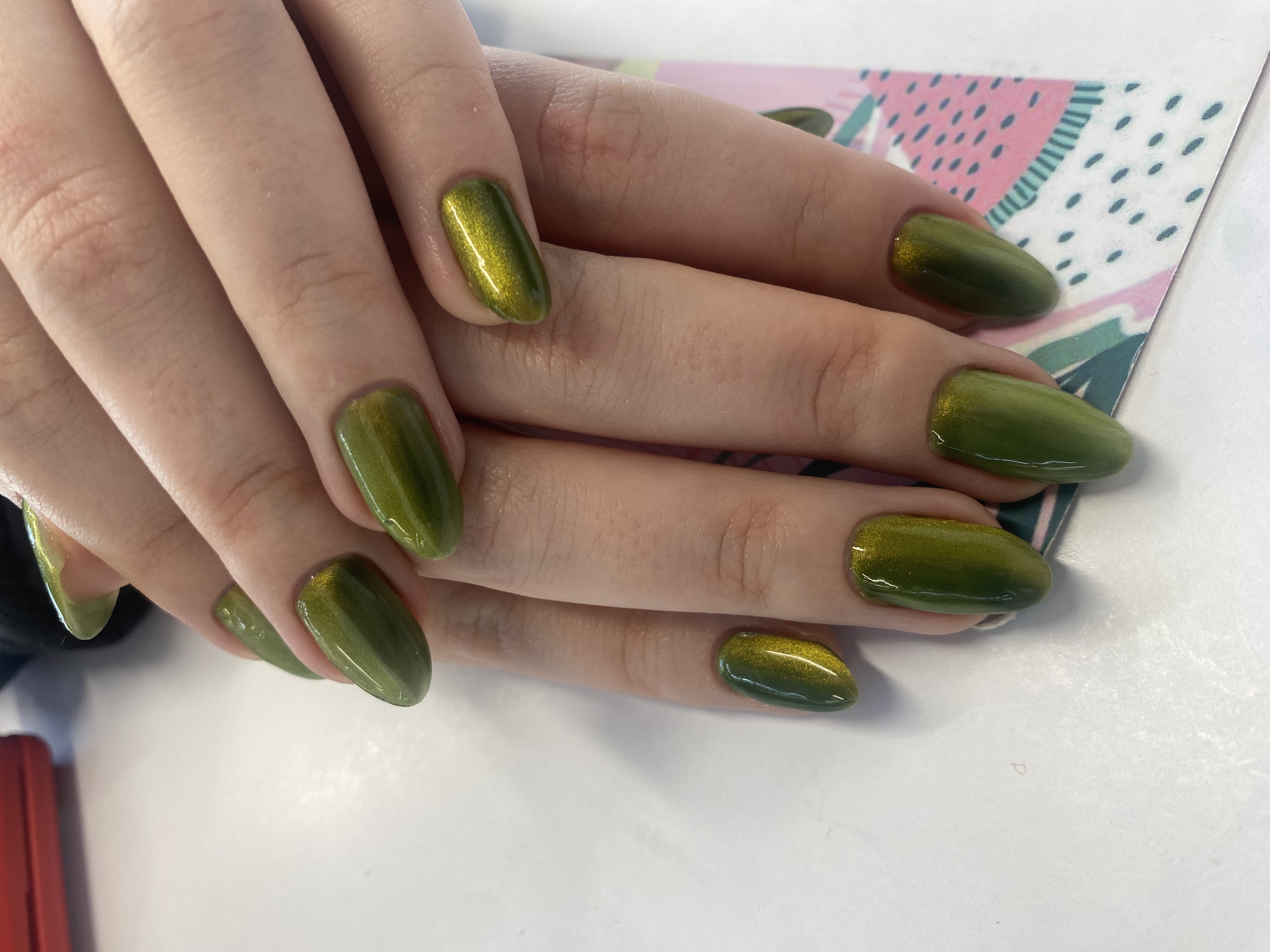 однотон, Маникюр, кошачий глаз, нежный, зеленый